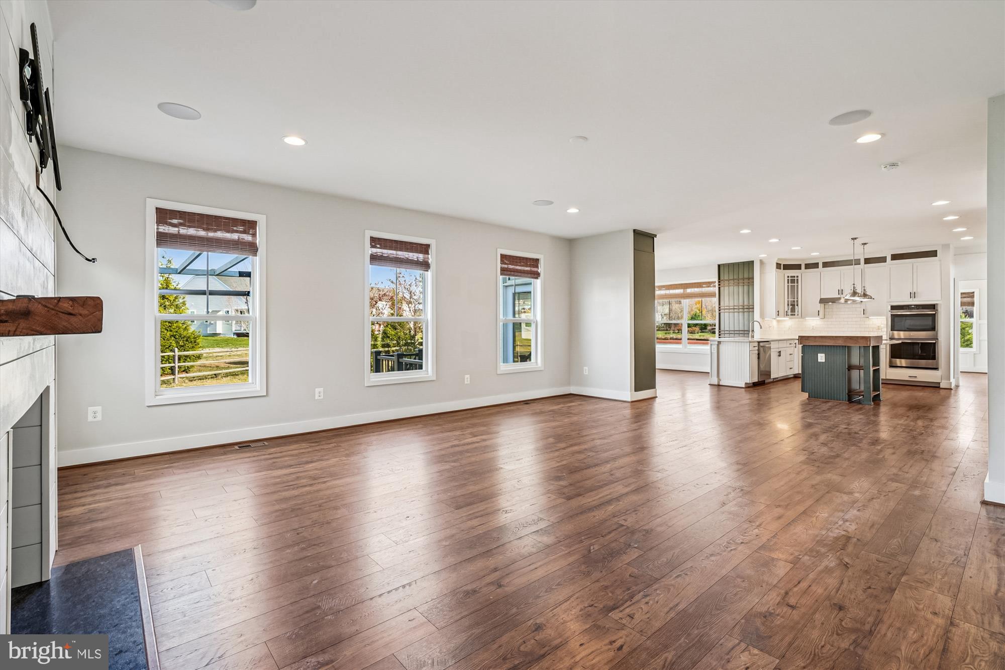 FAWN LAKE - Residential