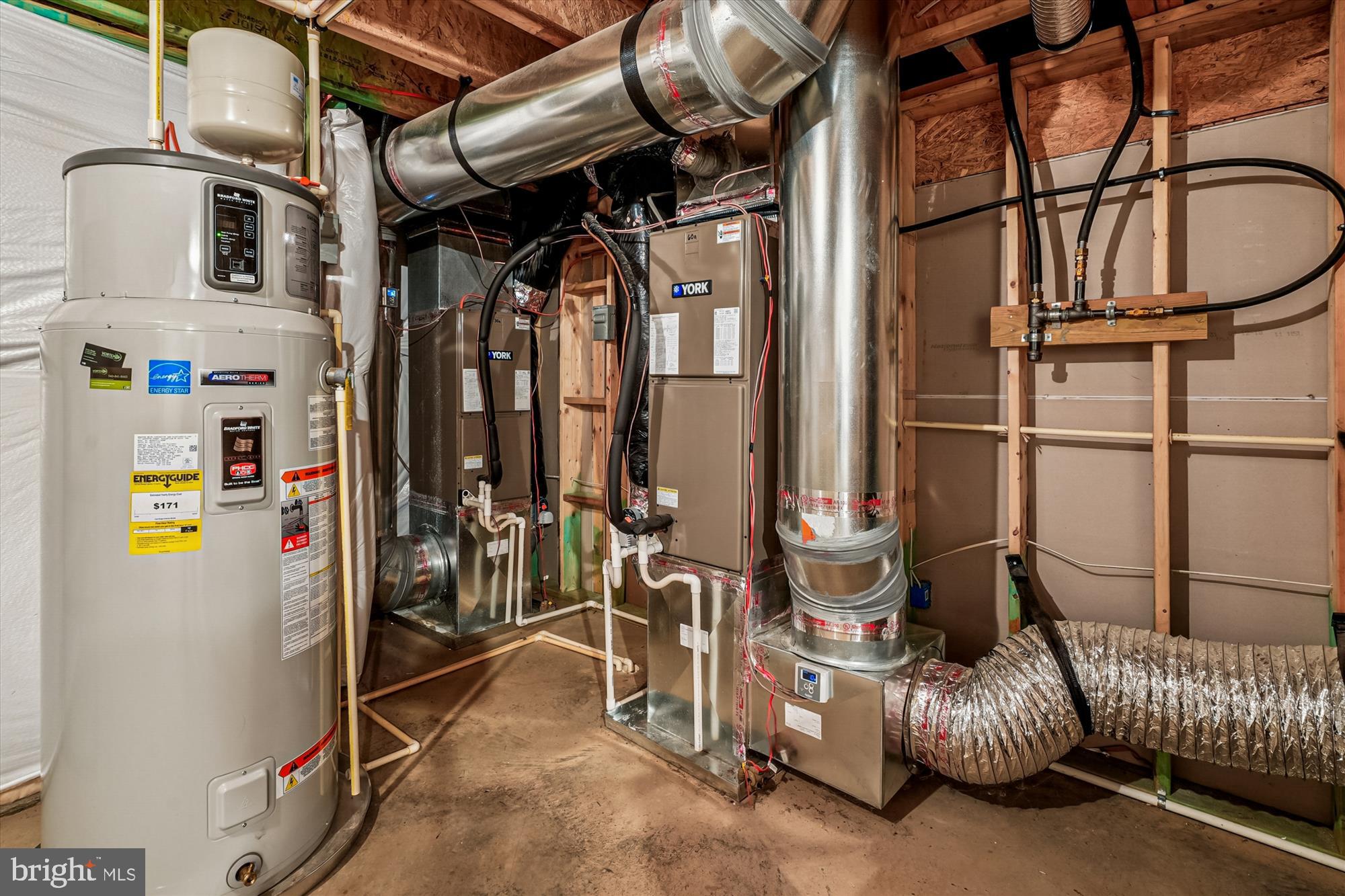 FAWN LAKE - Residential