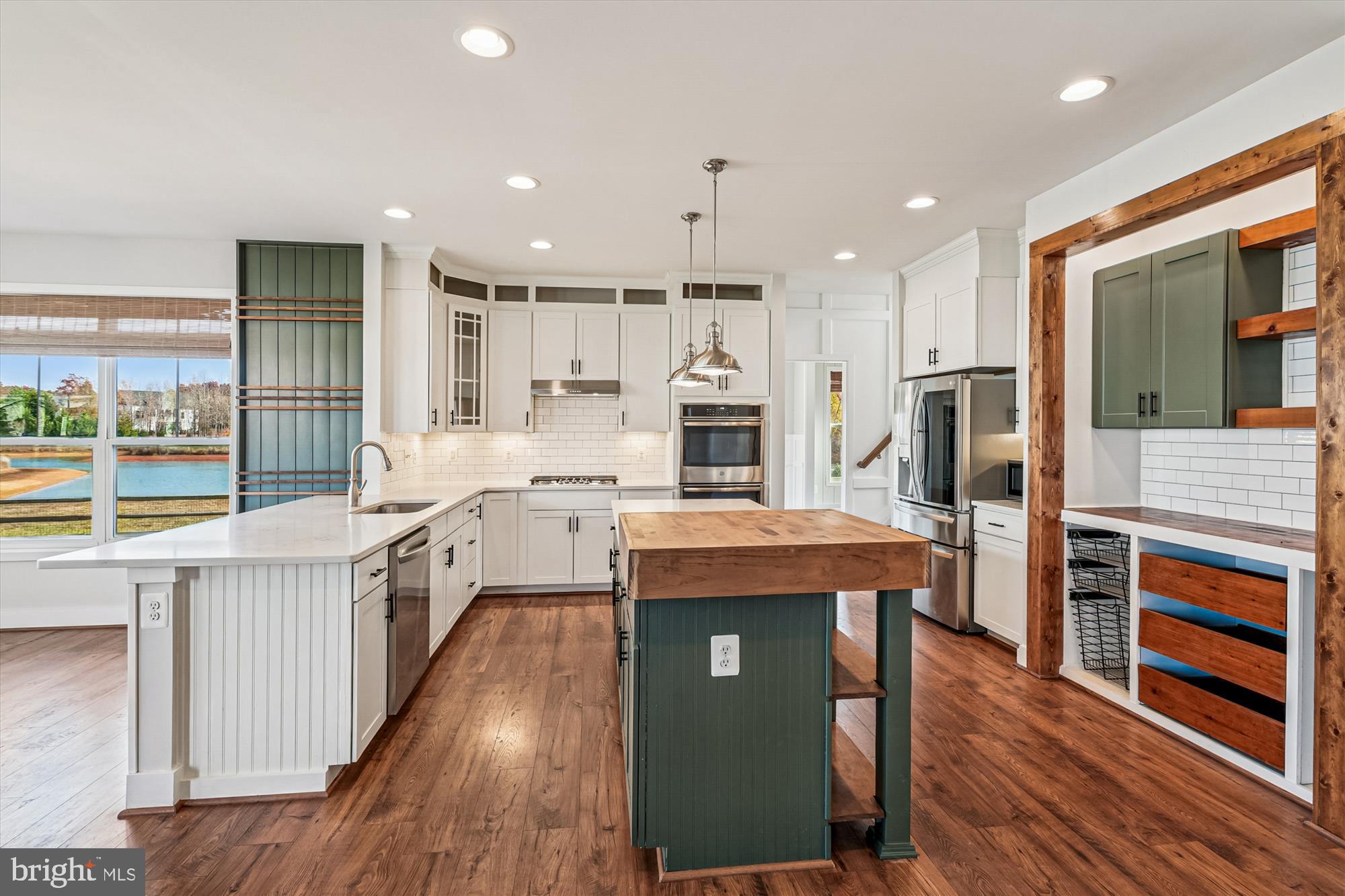 FAWN LAKE - Residential