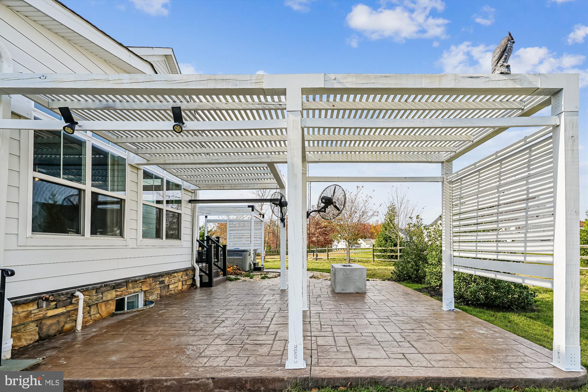 FAWN LAKE - Residential