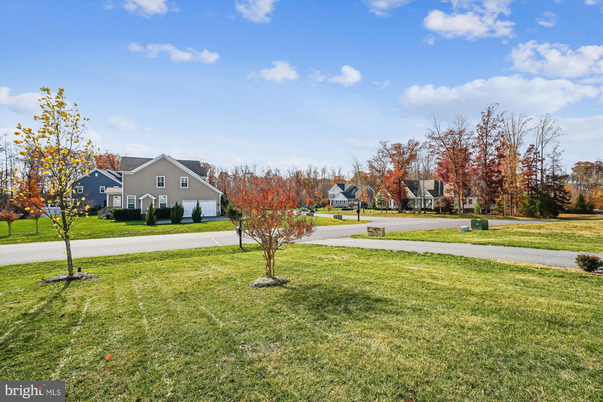 FAWN LAKE - Residential