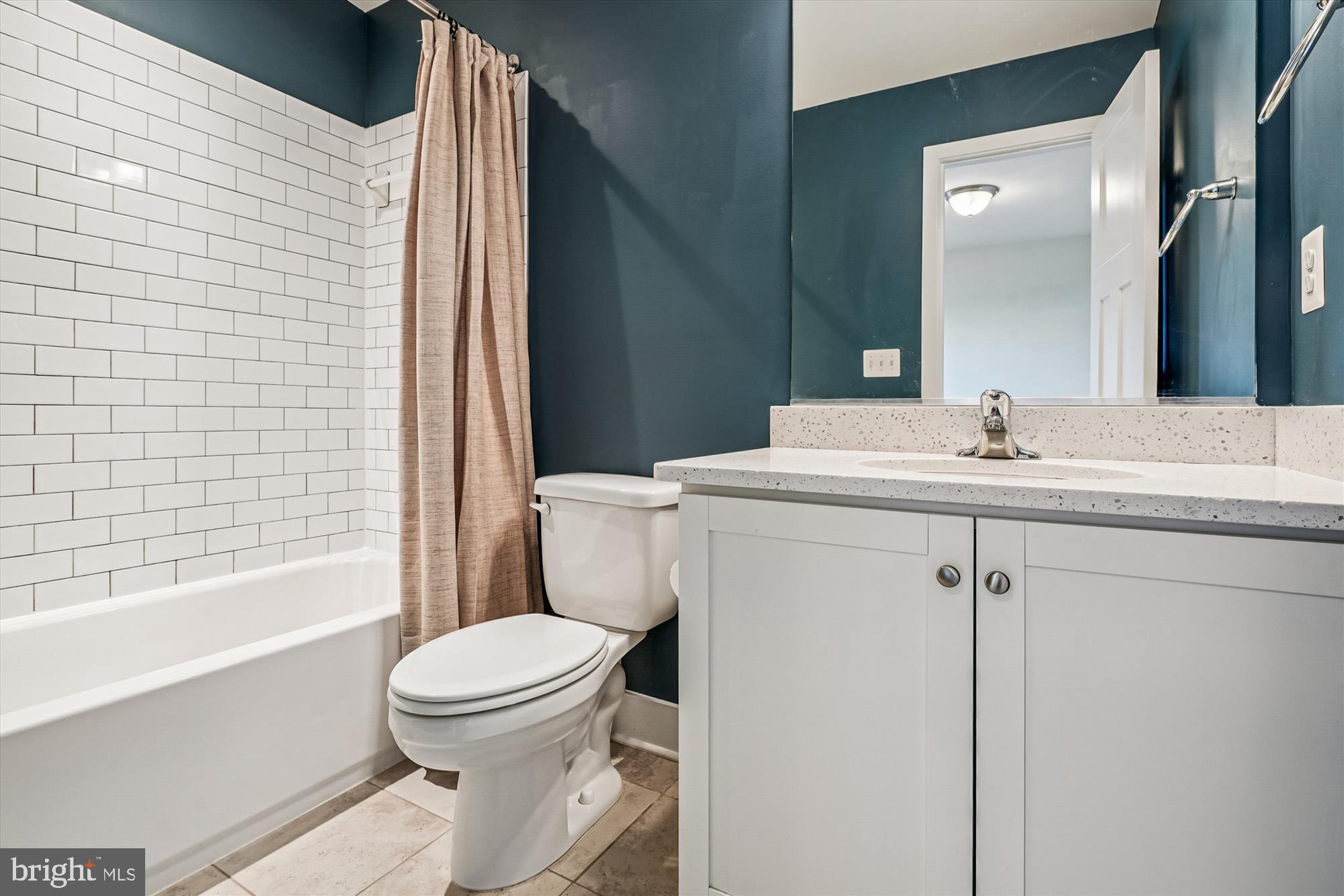 FAWN LAKE - Residential