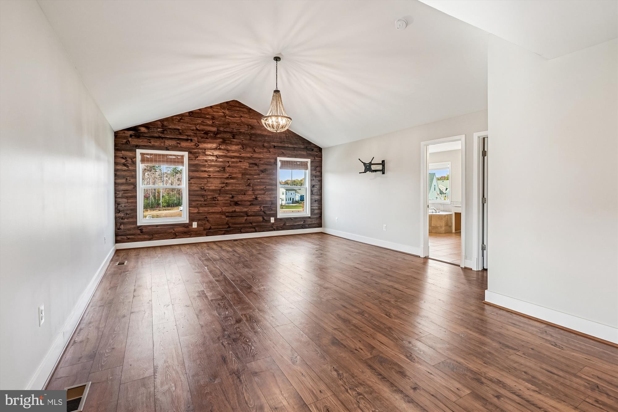 FAWN LAKE - Residential