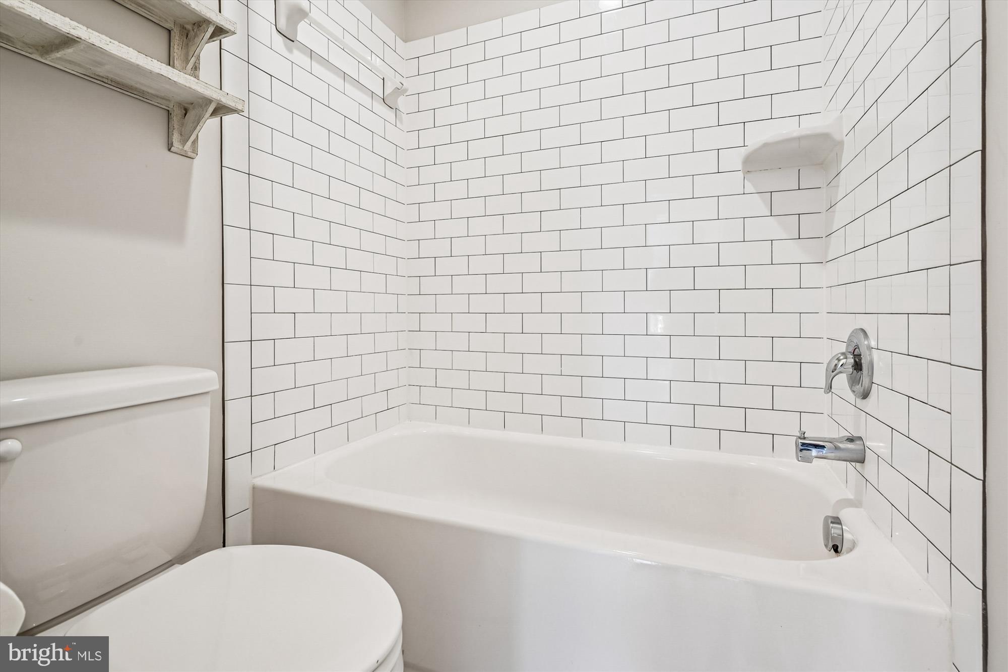 FAWN LAKE - Residential