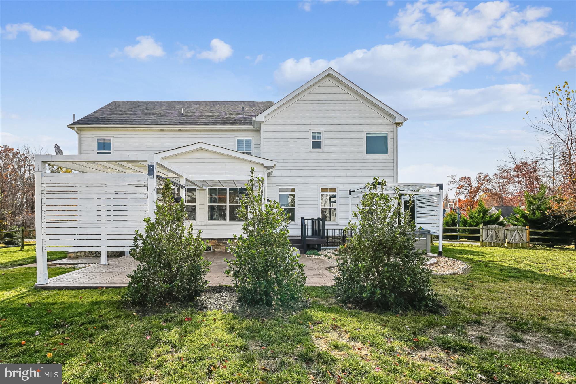FAWN LAKE - Residential