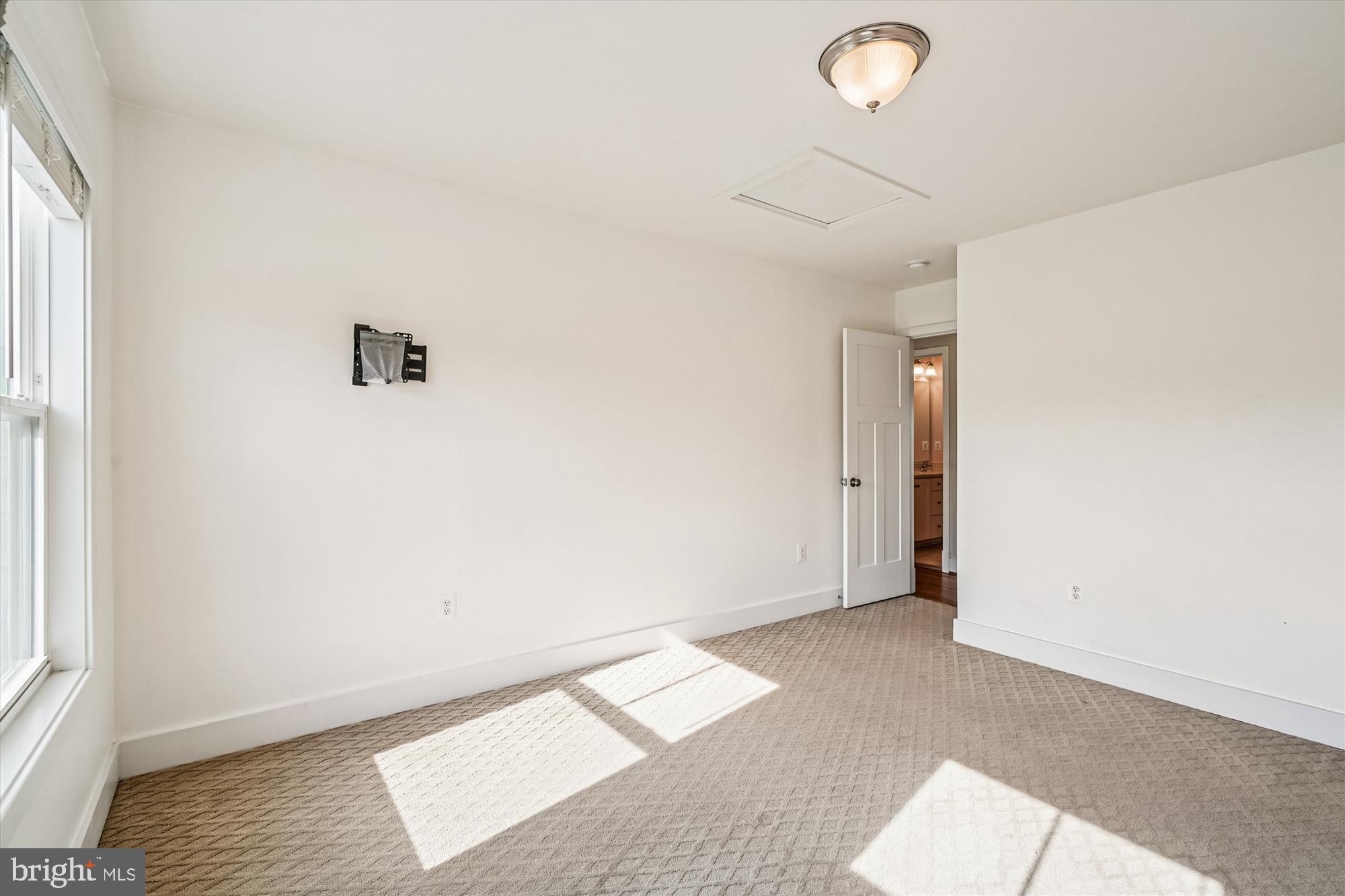 FAWN LAKE - Residential