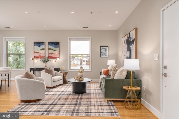 610 NEWTON PL NW APT 12, WASHINGTON, DC 20010 - Image c4afa7bc4a6468b7752dc3b4cb3488be/4237374101