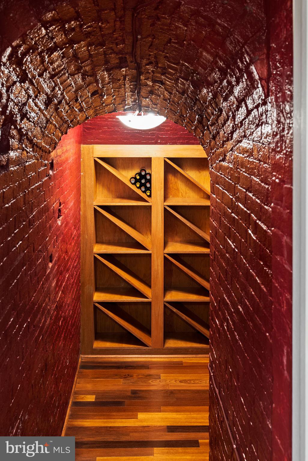 WASHINGTON SQ WEST - Residential