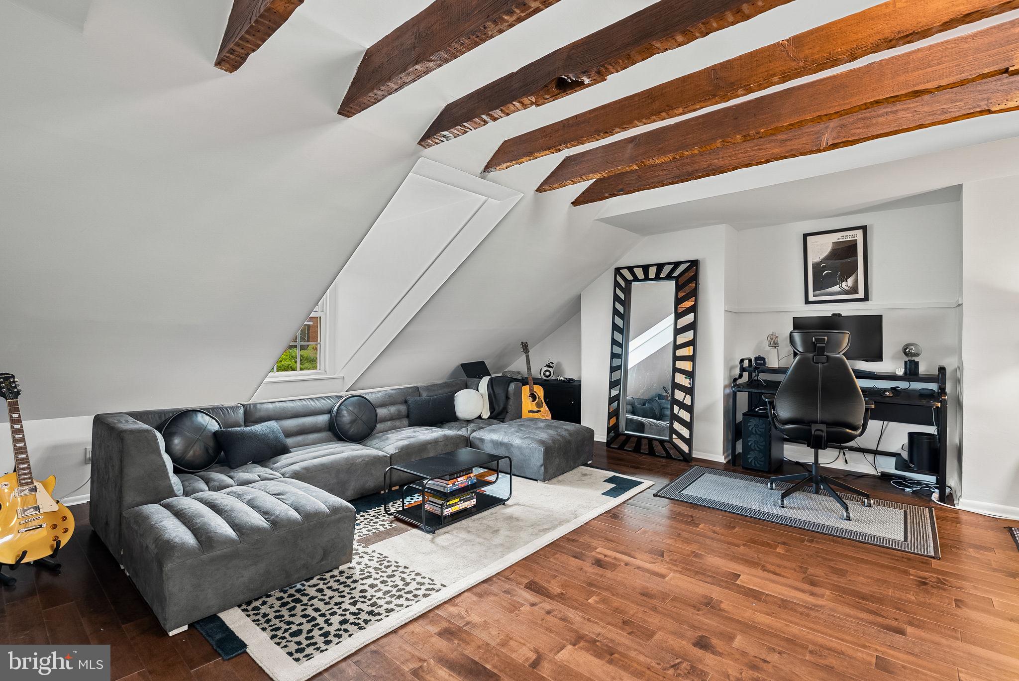 WASHINGTON SQ WEST - Residential