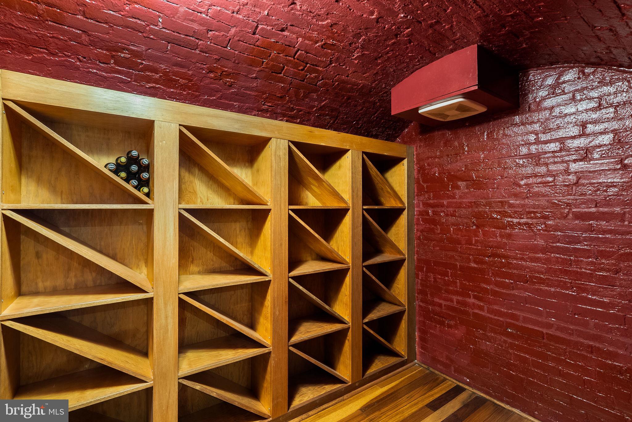 WASHINGTON SQ WEST - Residential