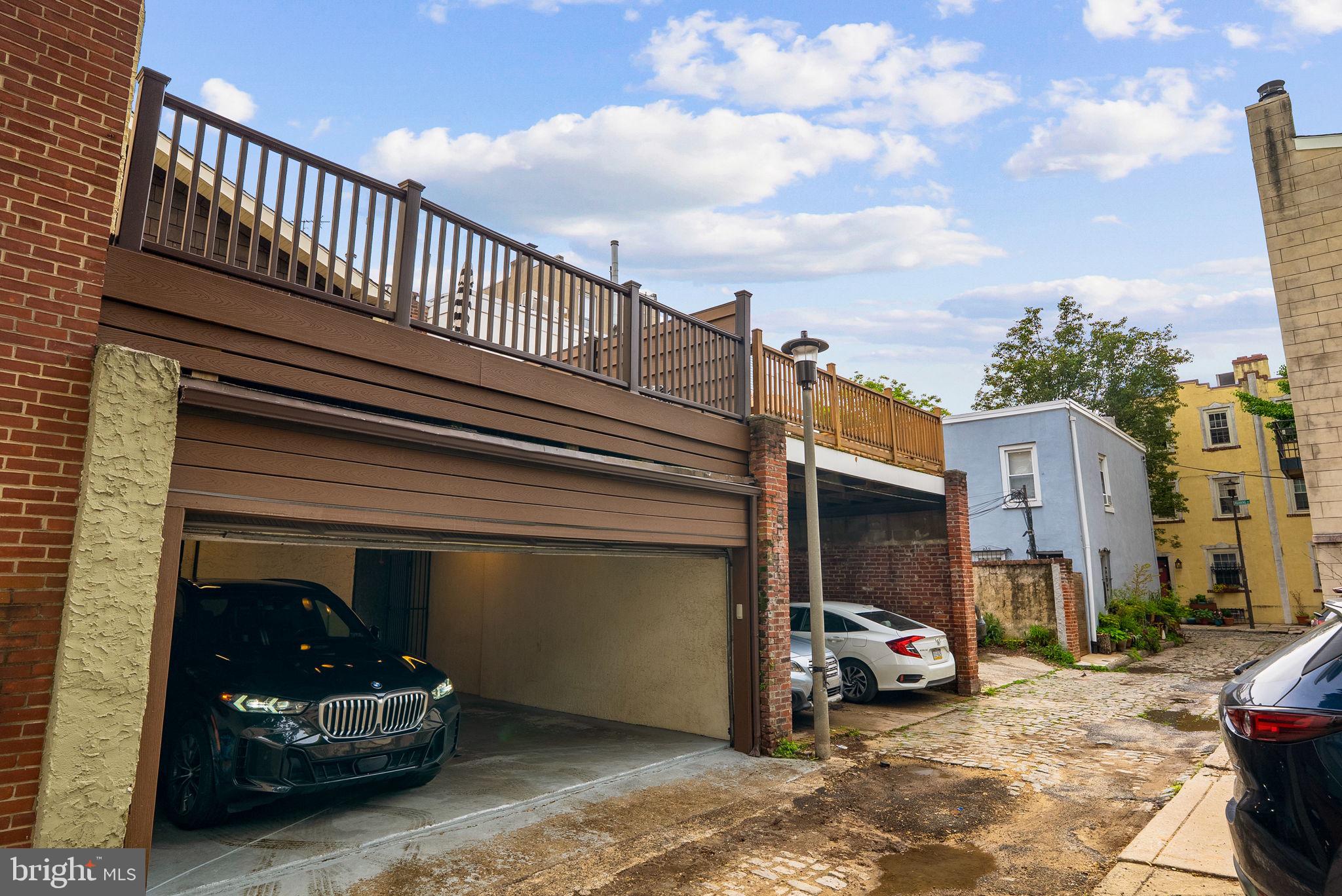 WASHINGTON SQ WEST - Residential