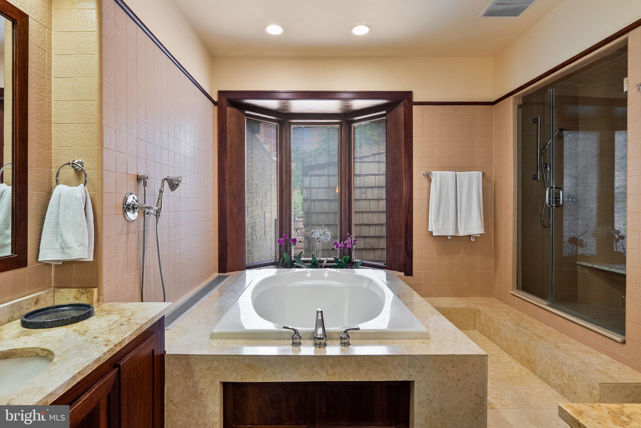 WASHINGTON SQ WEST - Residential