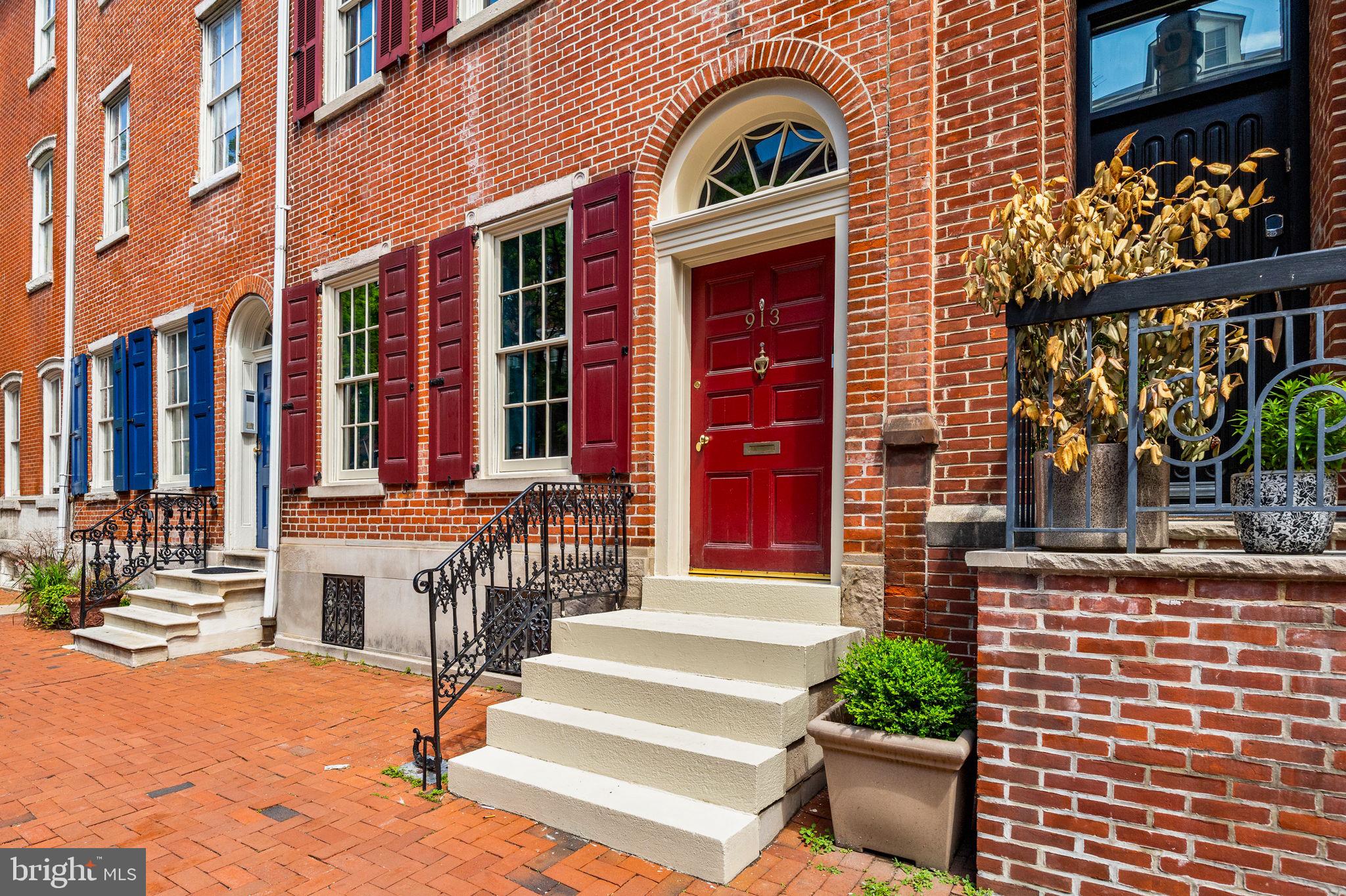 WASHINGTON SQ WEST - Residential