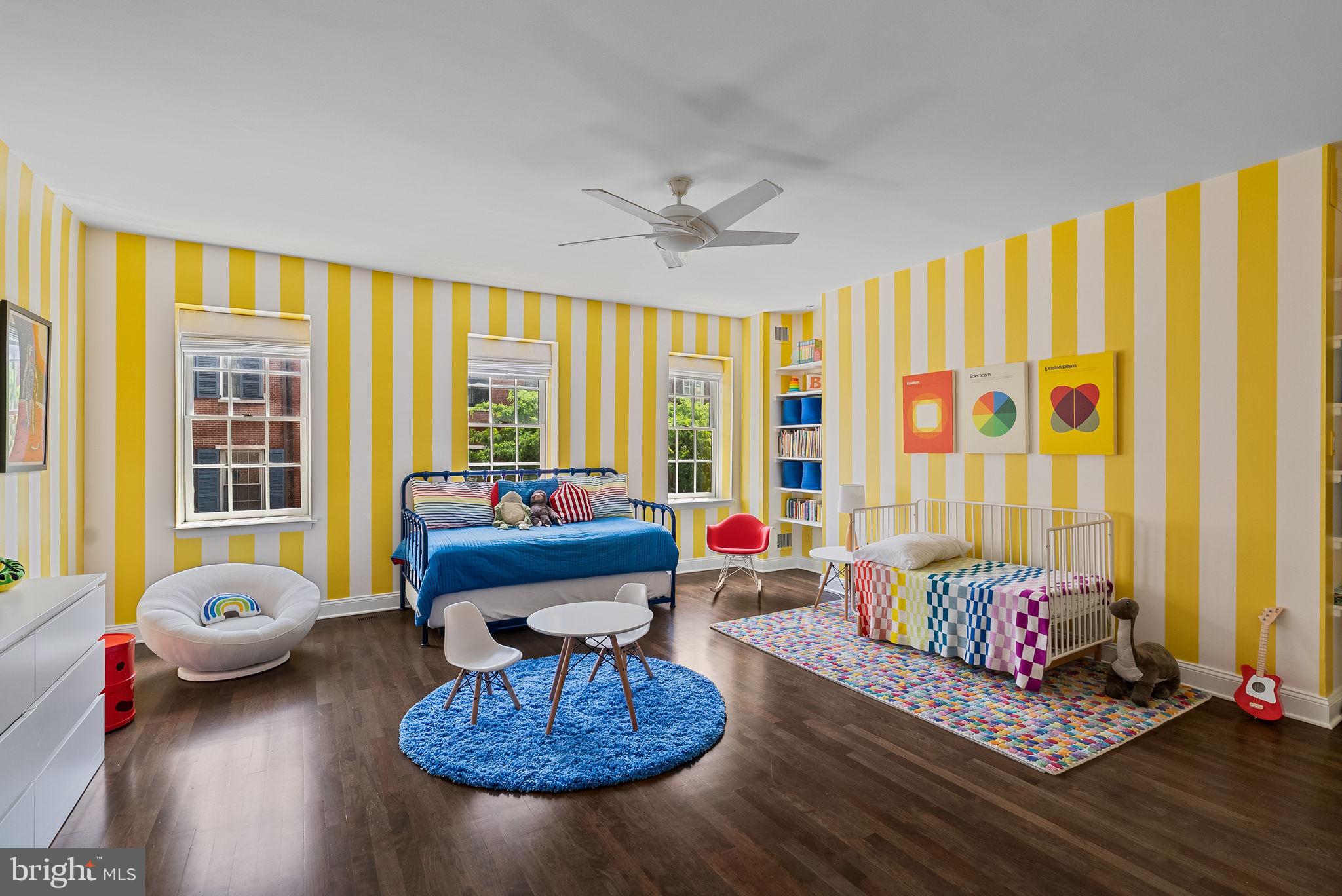 WASHINGTON SQ WEST - Residential