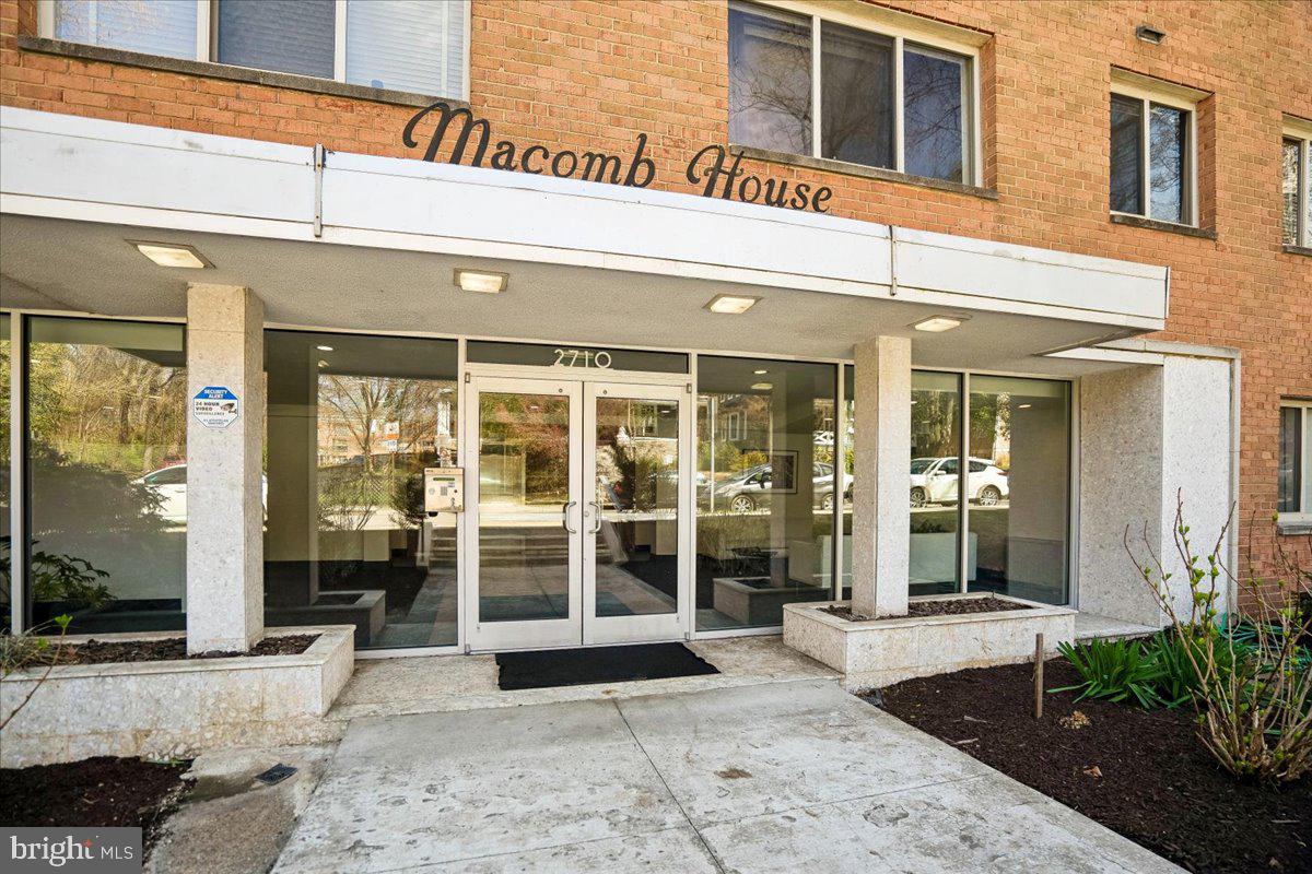 2710 MACOMB STREET NW 111