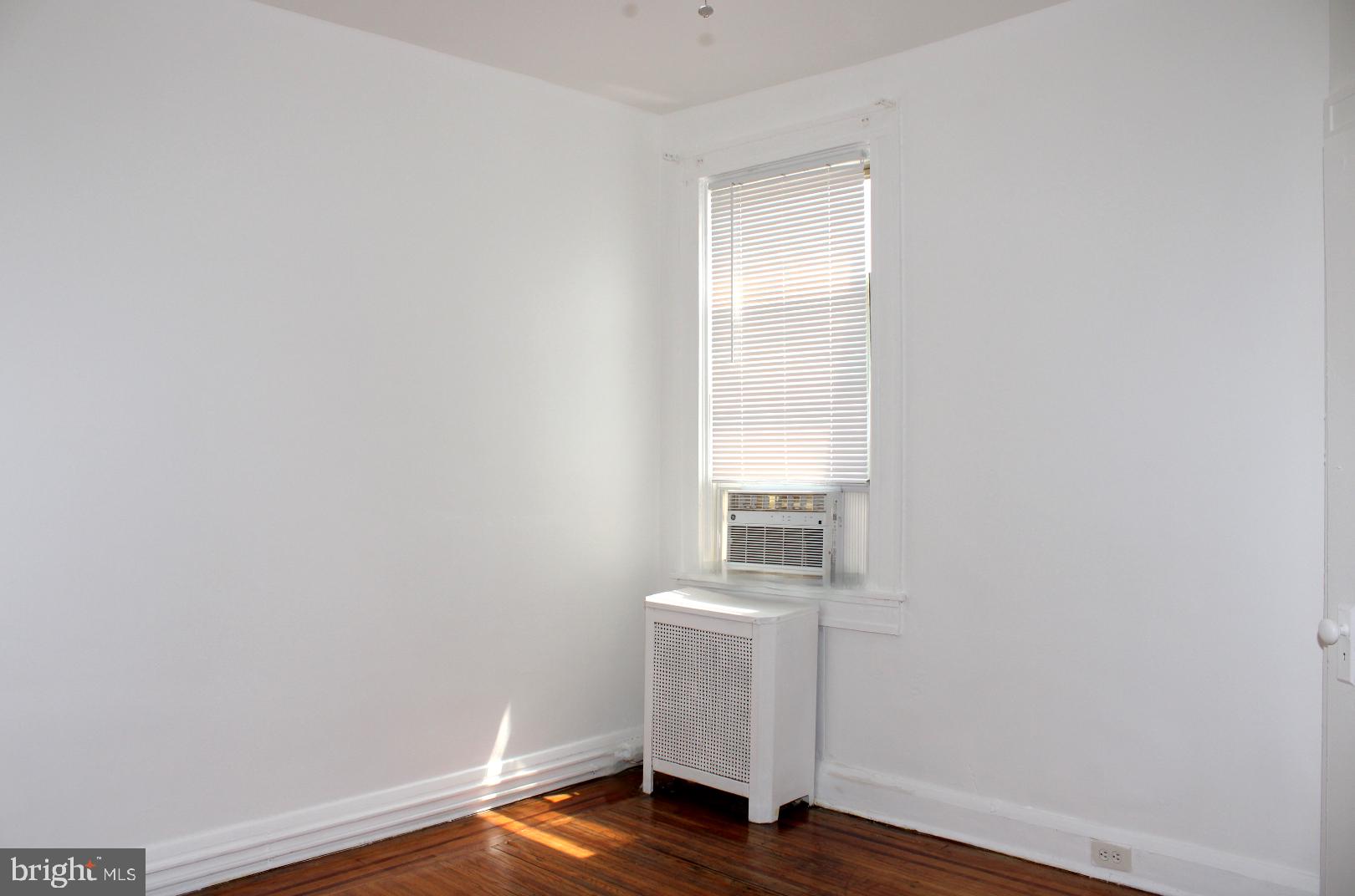 BELAIR-EDISON - Residential Lease