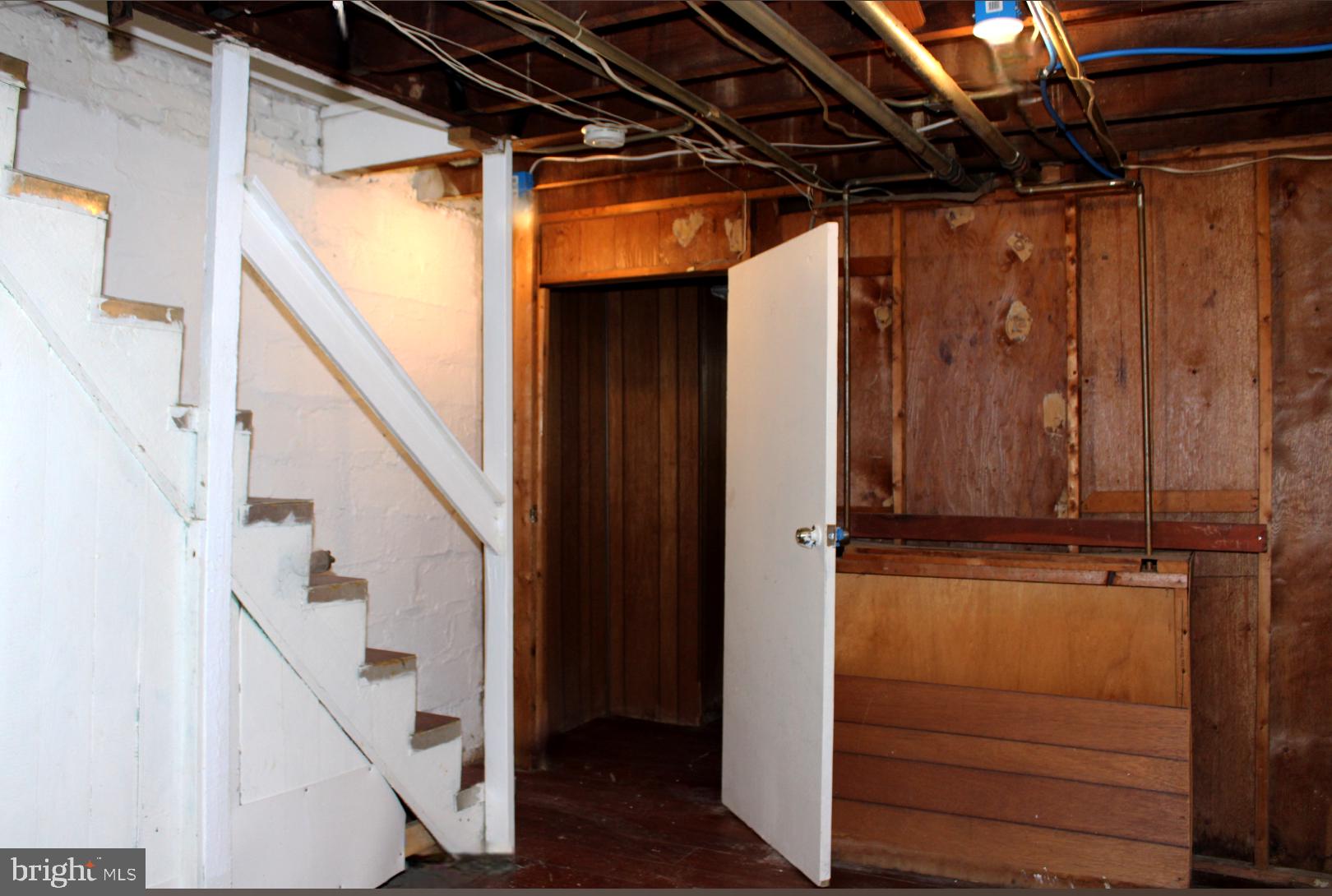 BELAIR-EDISON - Residential Lease