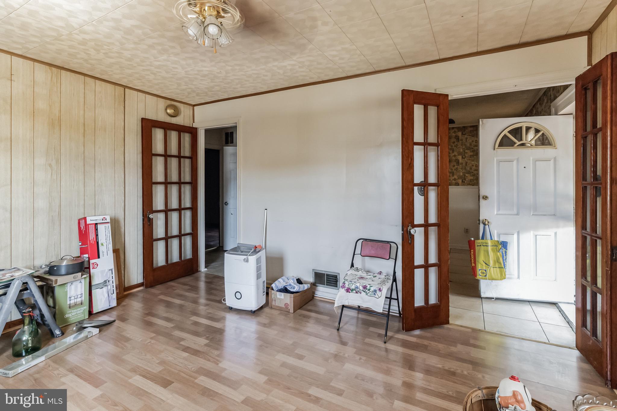 CHAPEL OAKS - Residential