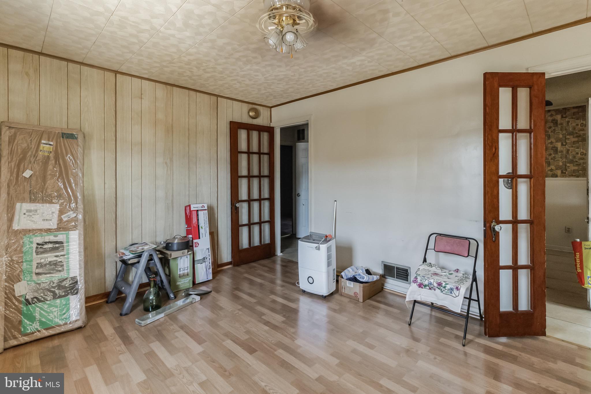 CHAPEL OAKS - Residential