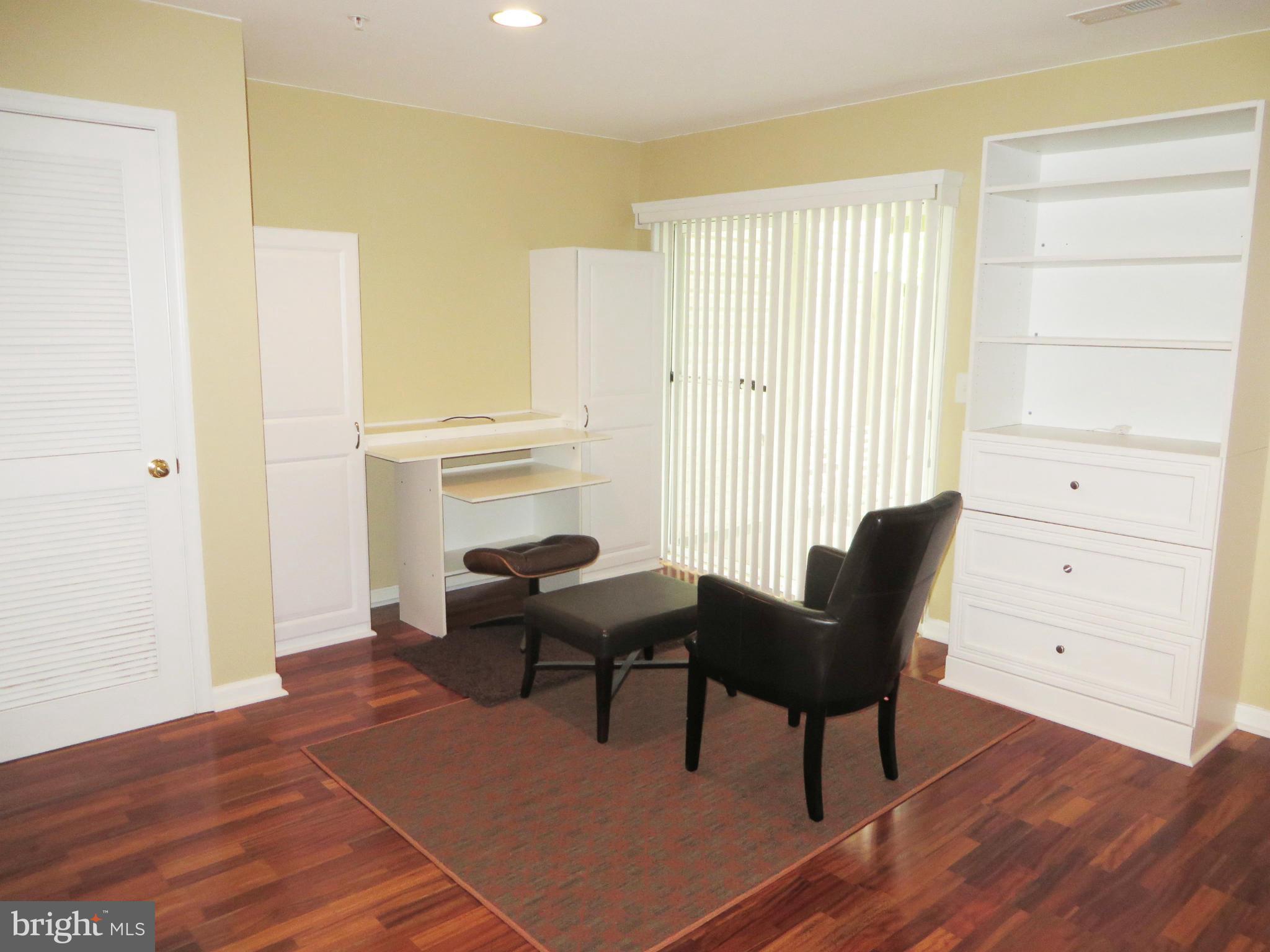 BEVERLY HILLS - Residential