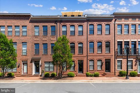 Photo of 254 Bluemont Branch Terrace SE, LEESBURG, VA 20175 (MLS # VALO2130110)