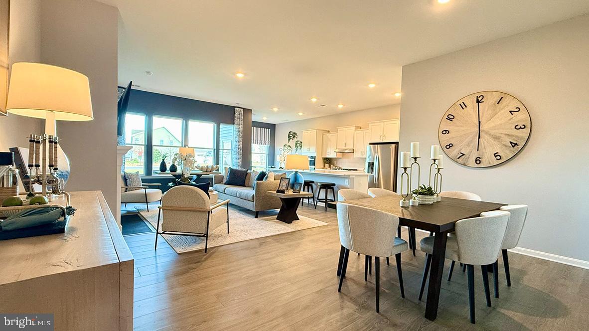 COASTAL VILLAGES - Residential