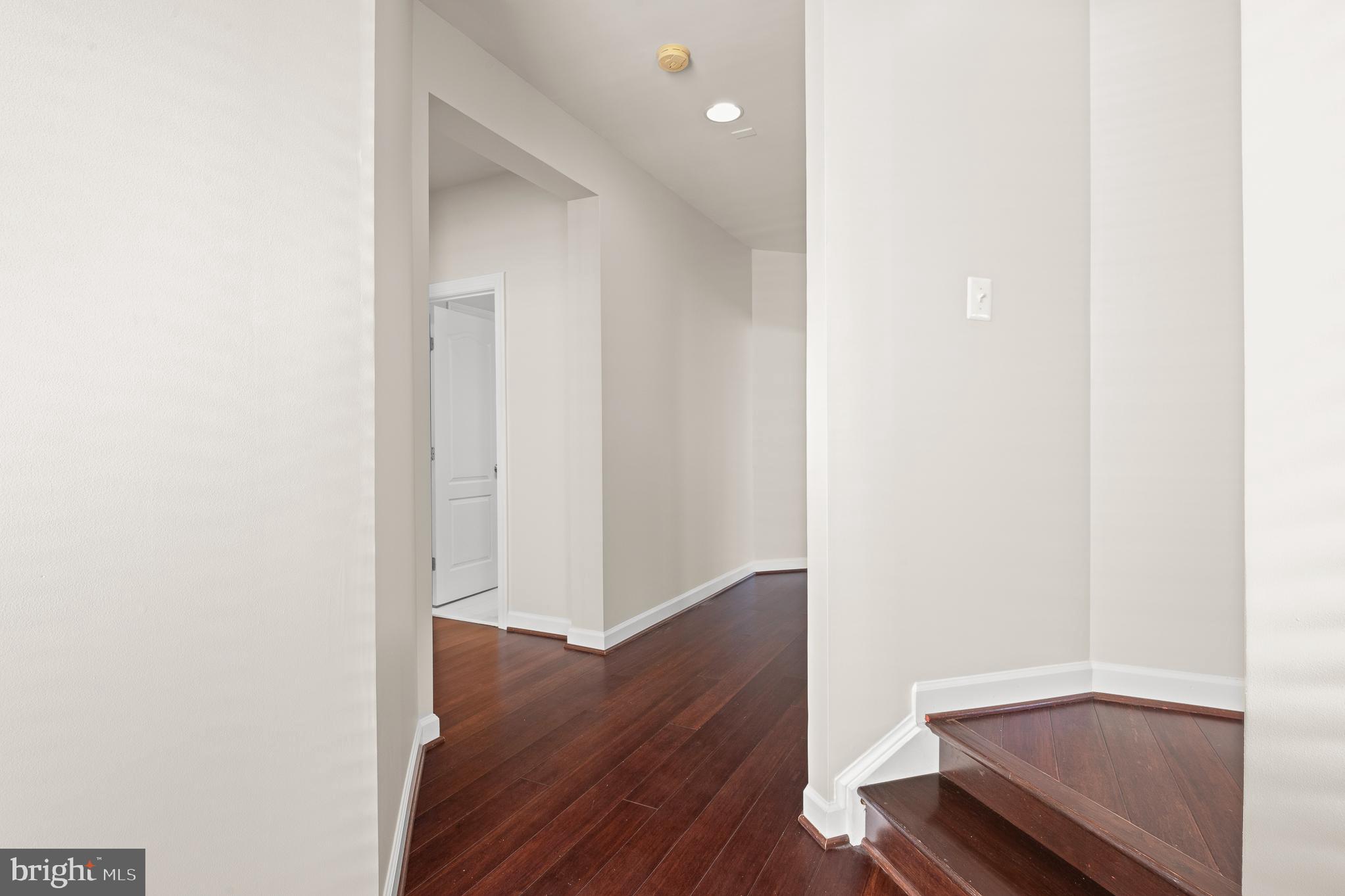 PORT POTOMAC - Residential