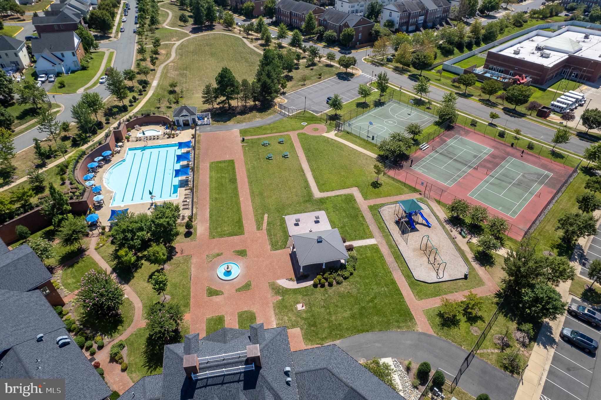 PORT POTOMAC - Residential