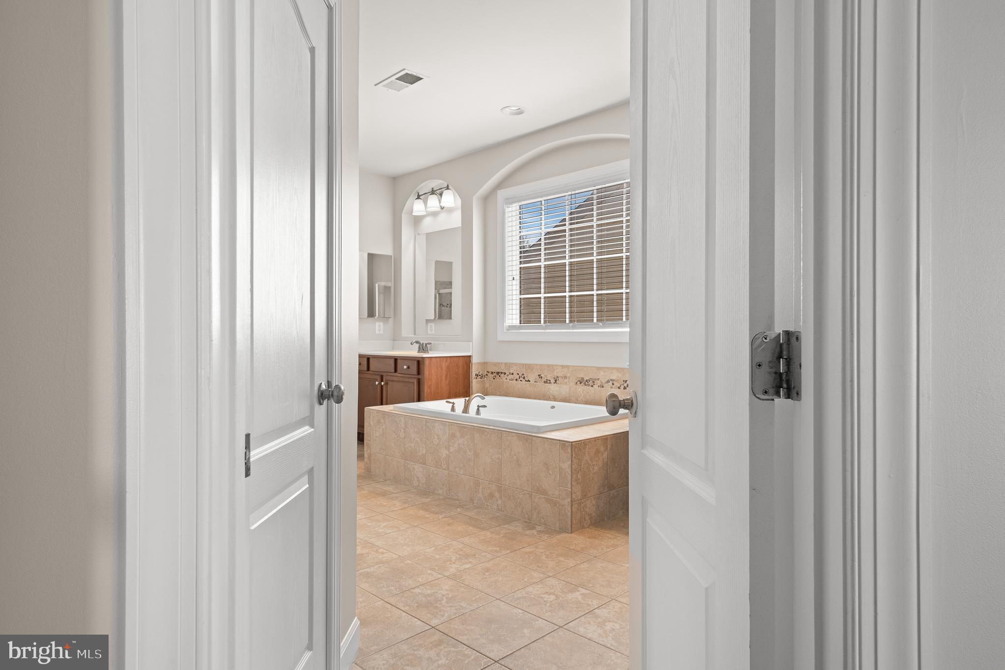 PORT POTOMAC - Residential