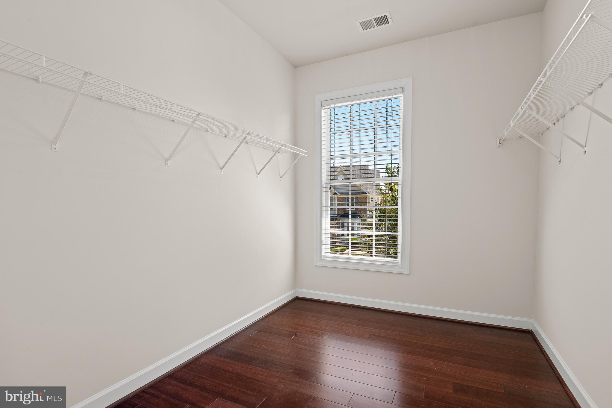 PORT POTOMAC - Residential