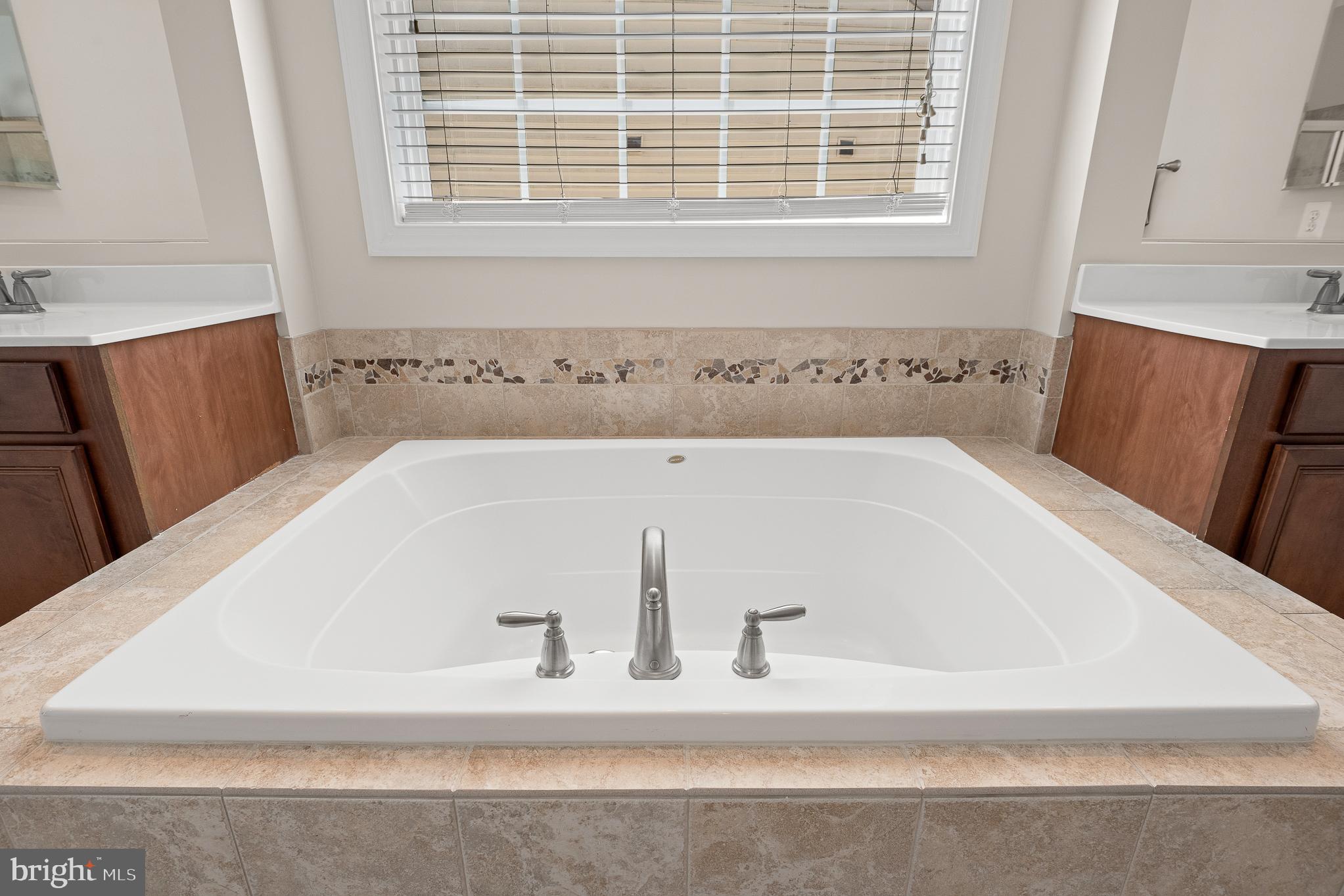 PORT POTOMAC - Residential