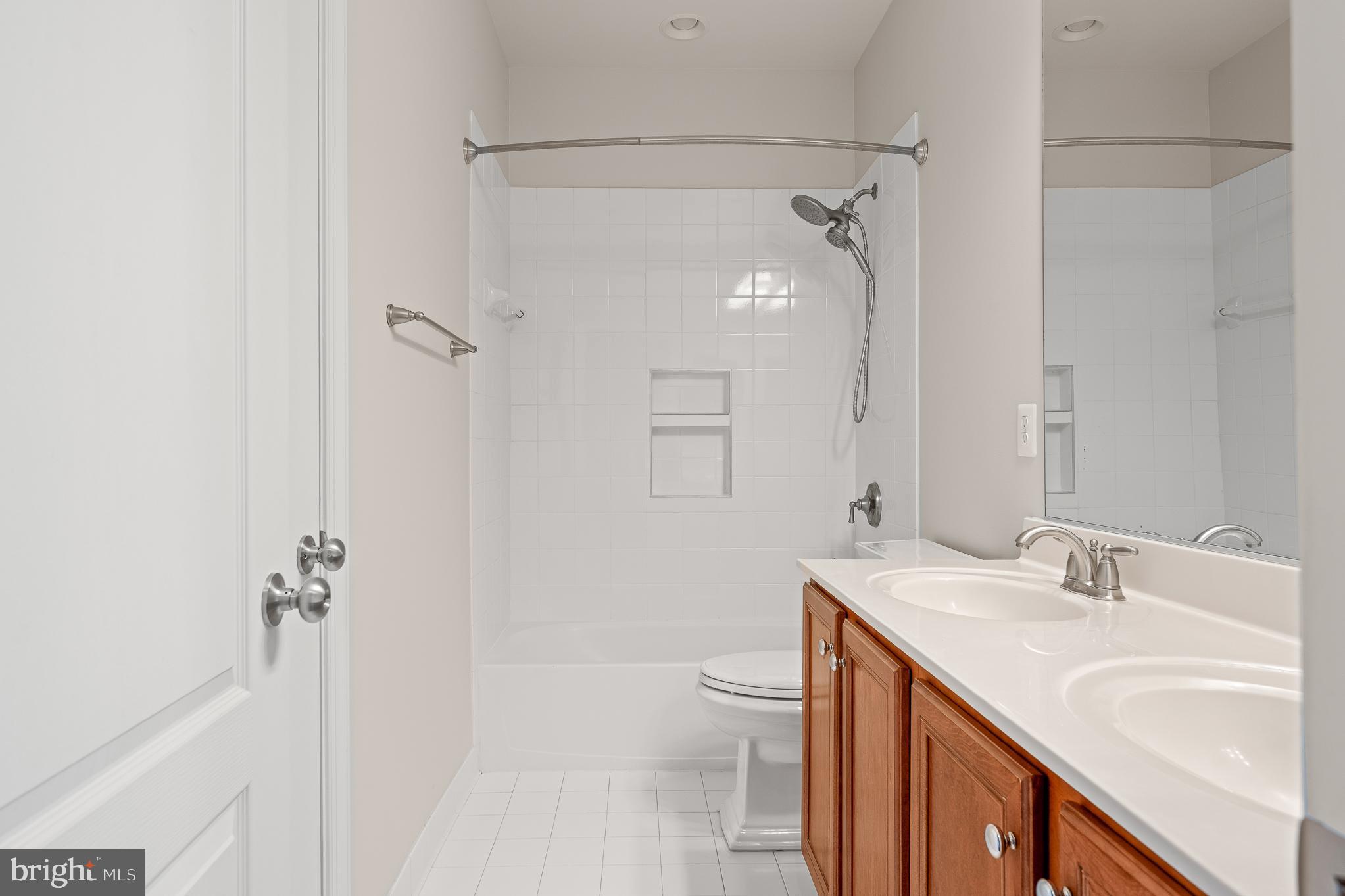 PORT POTOMAC - Residential