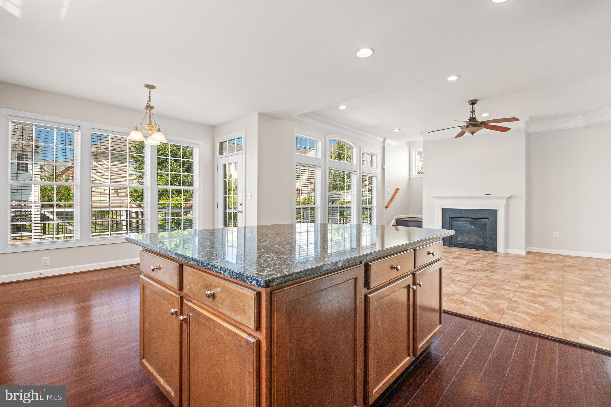 PORT POTOMAC - Residential