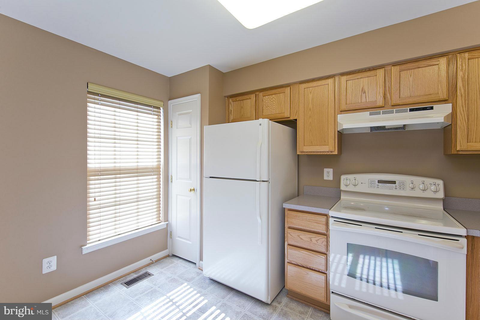 LAKELAND PLACE - Residential