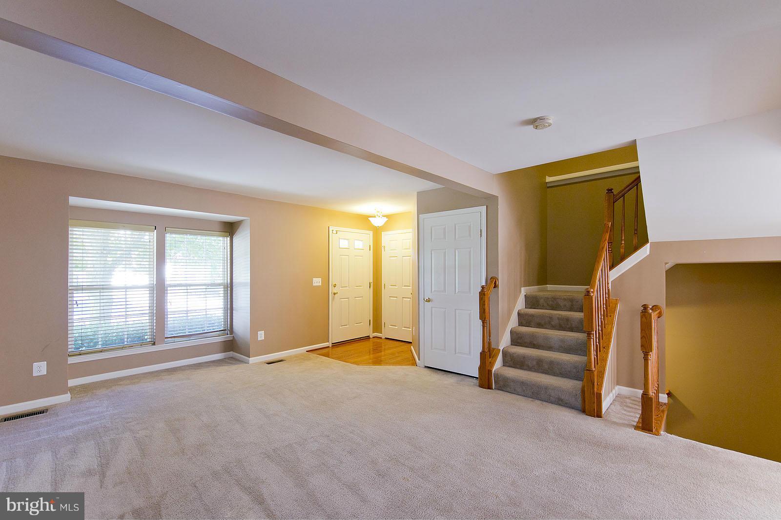 LAKELAND PLACE - Residential