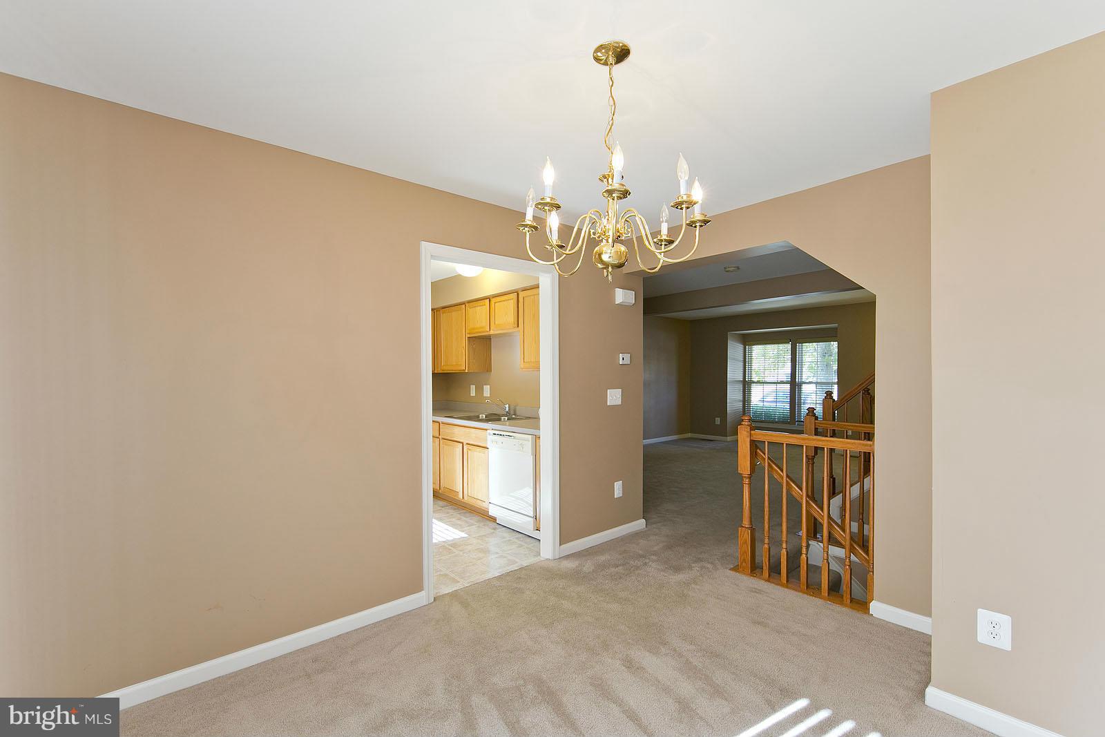 LAKELAND PLACE - Residential