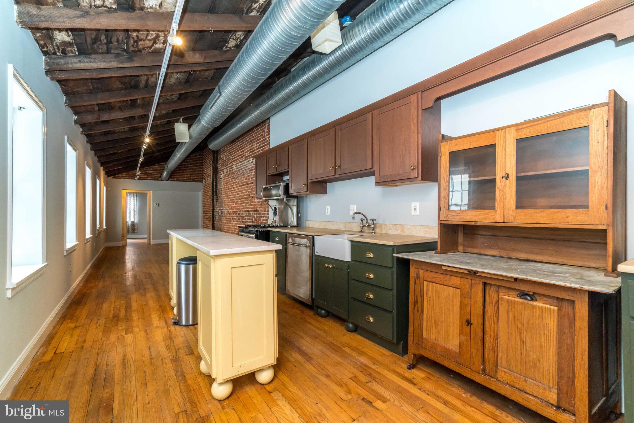 FELLS POINT HISTORIC DISTRICT - Residential Lease