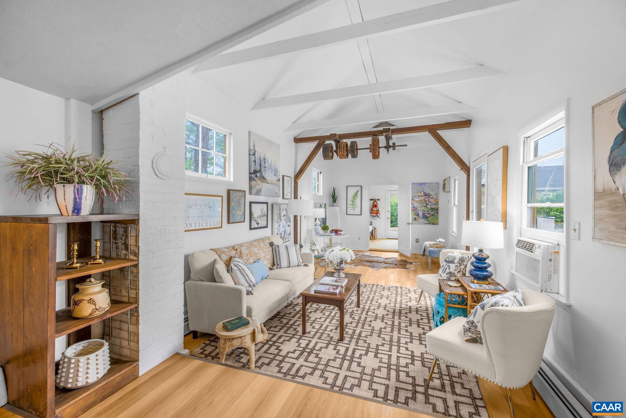 BELMONT - Residential