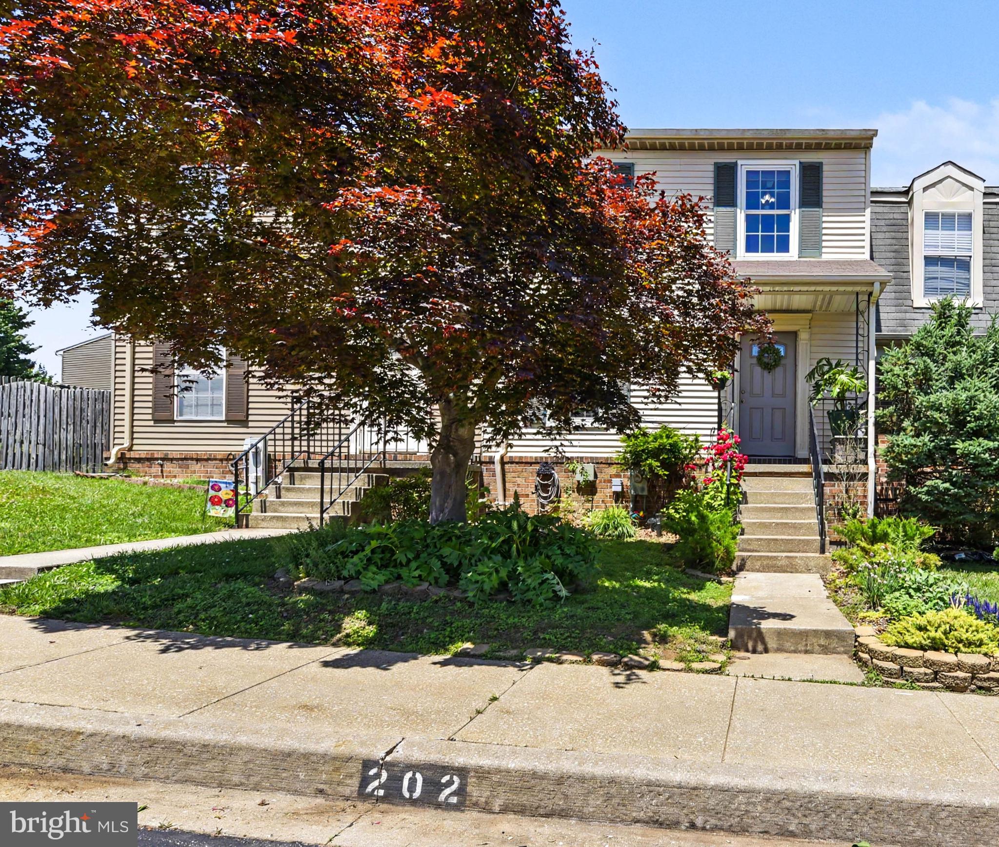 202 GALLATIN COURT
