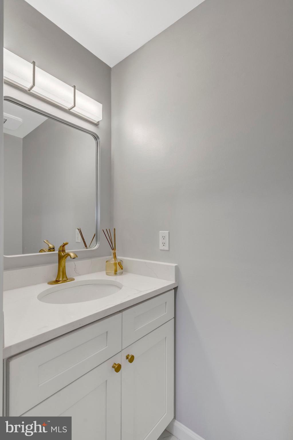 FRANKLIN FARM - Residential