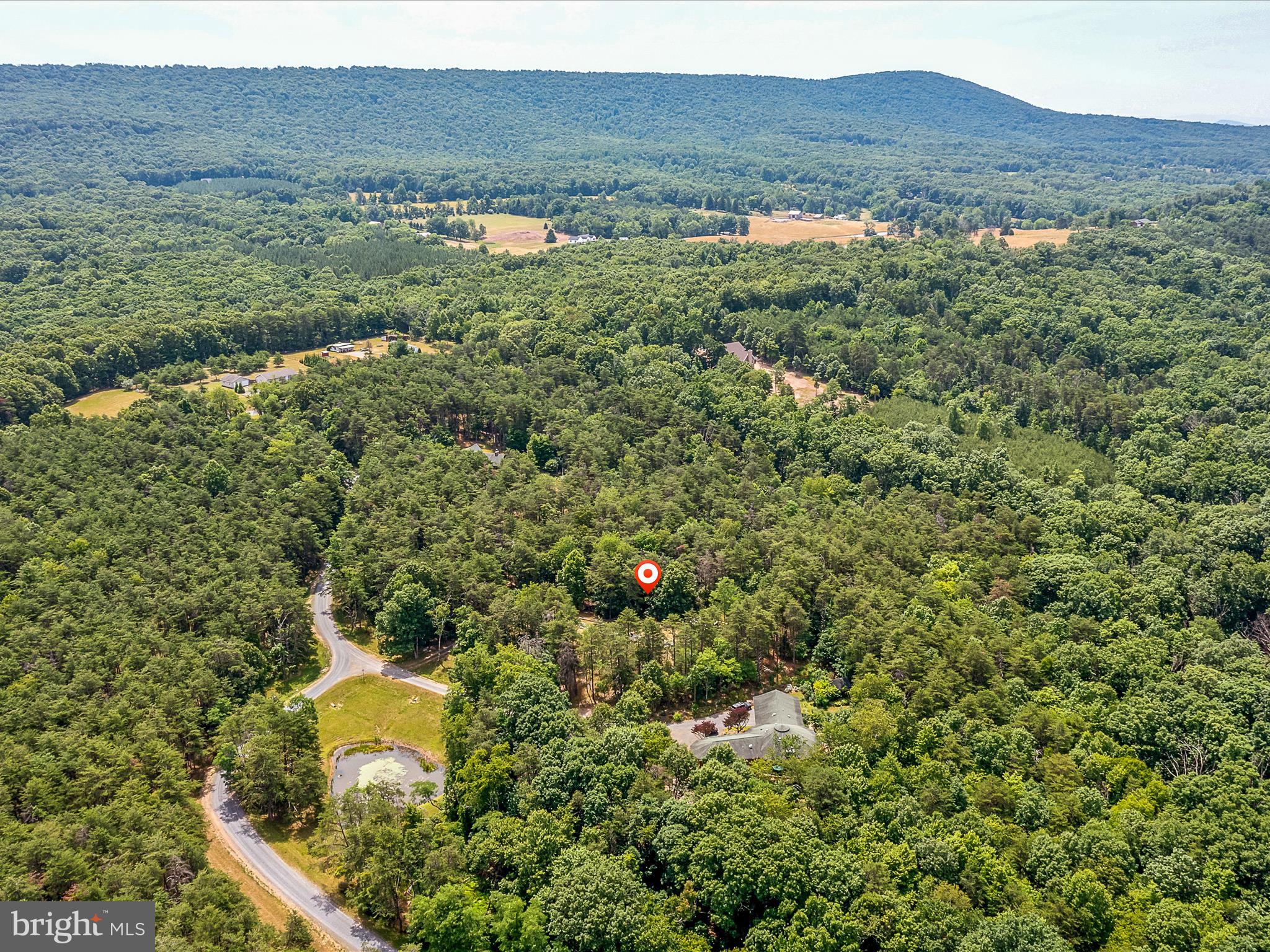 DEER SPRING WOODS - Land