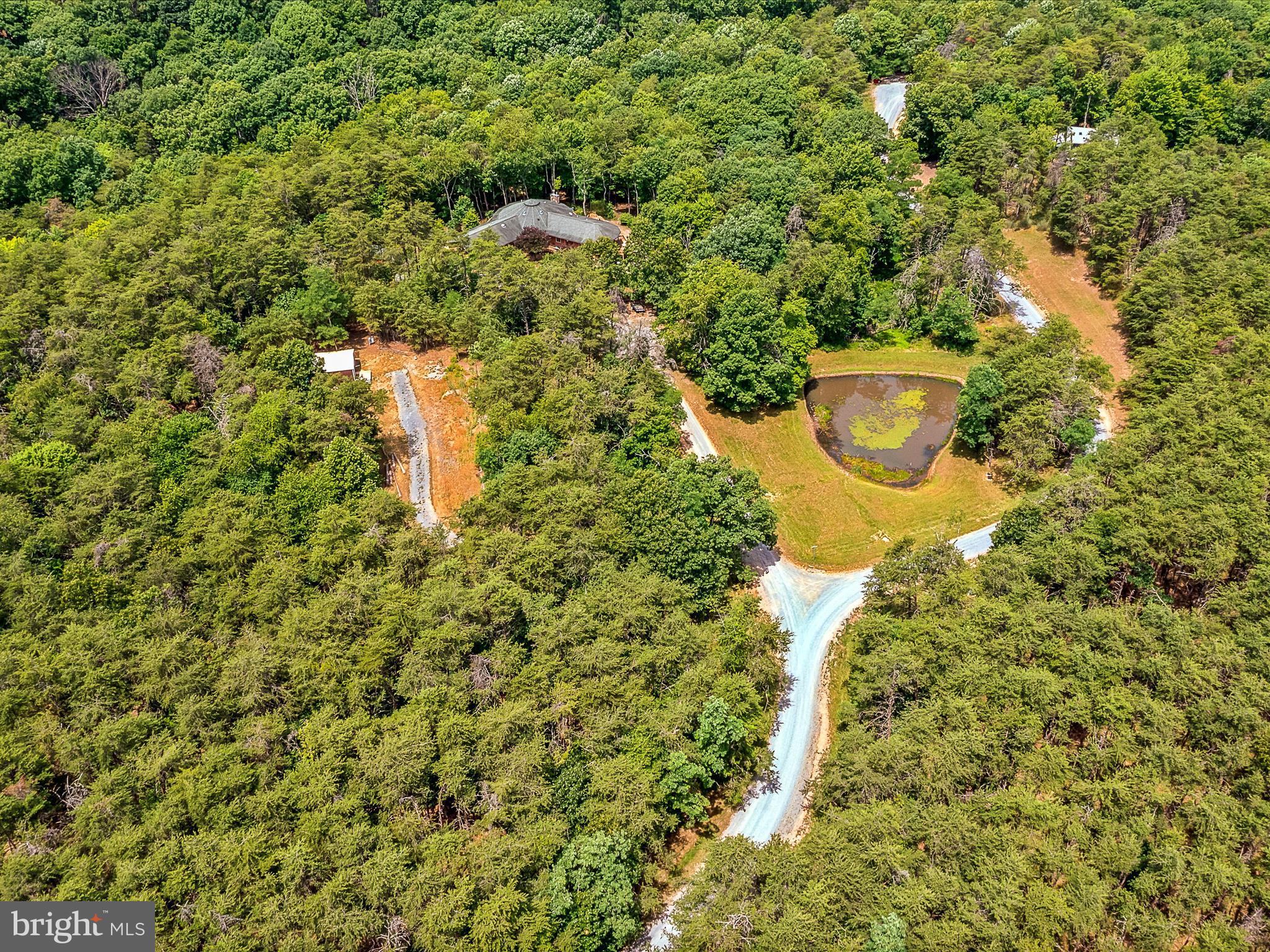 DEER SPRING WOODS - Land