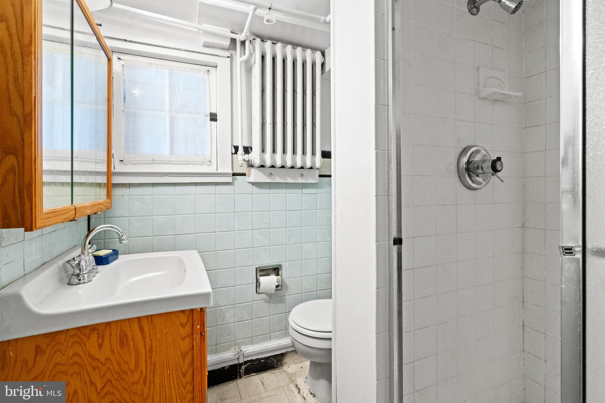 SHIRLEY WOODS - Residential