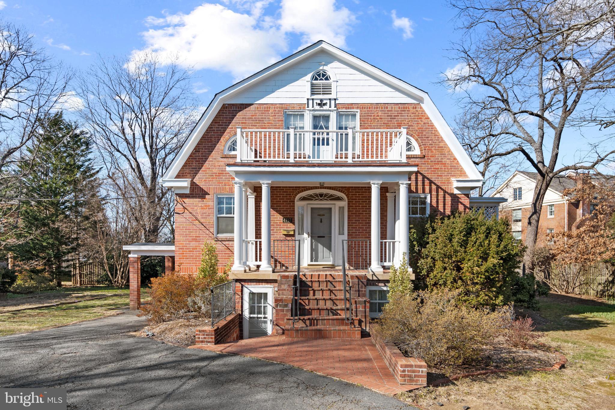 SHIRLEY WOODS - Residential