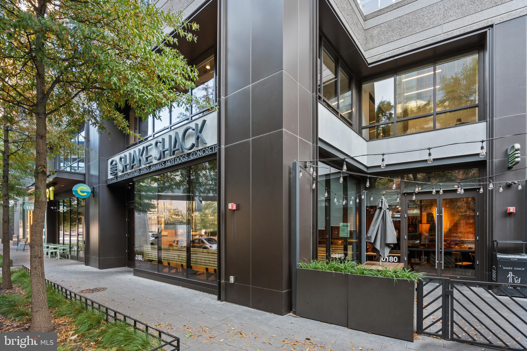 SHIRLEY WOODS - Residential