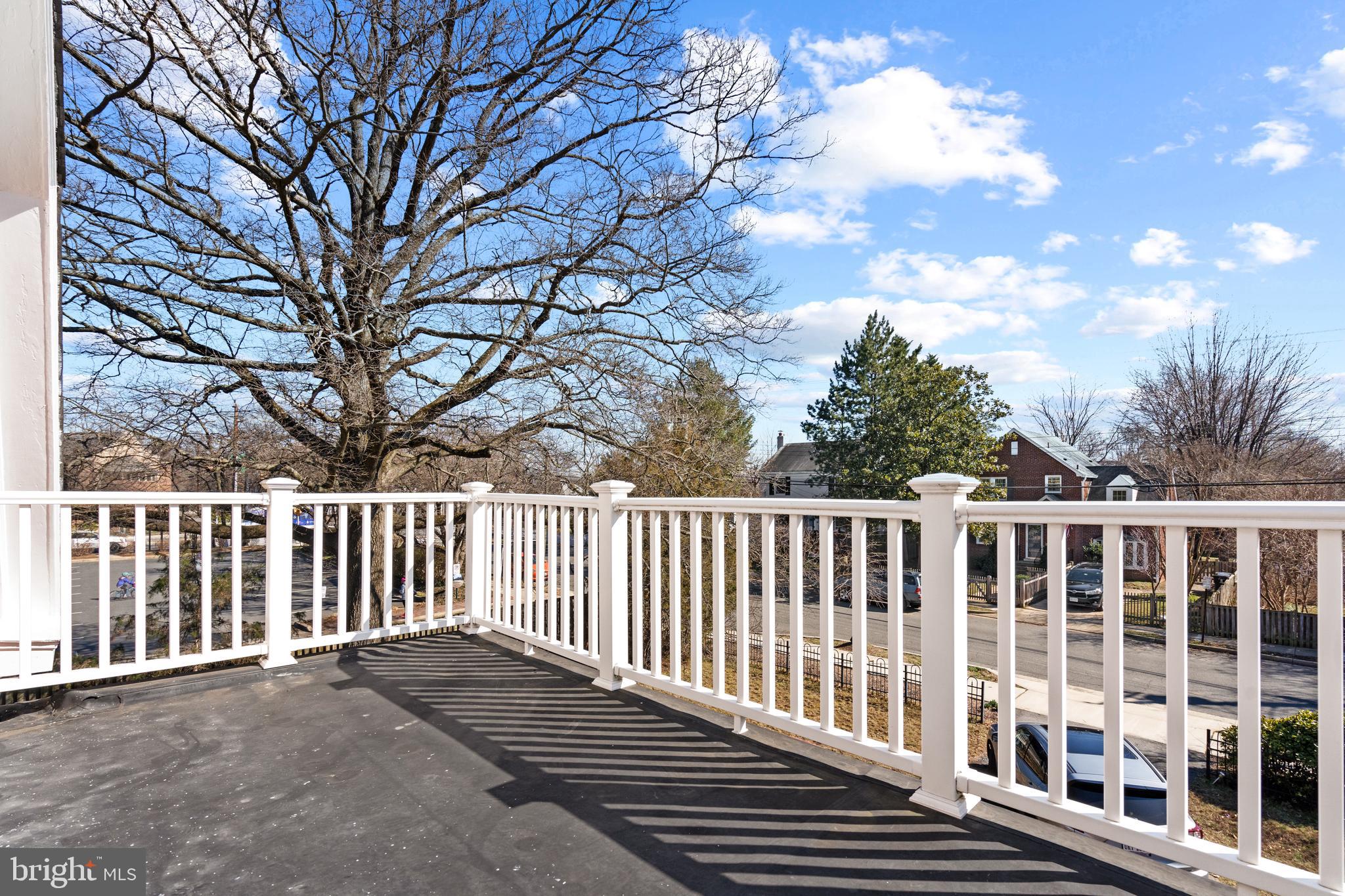 SHIRLEY WOODS - Residential