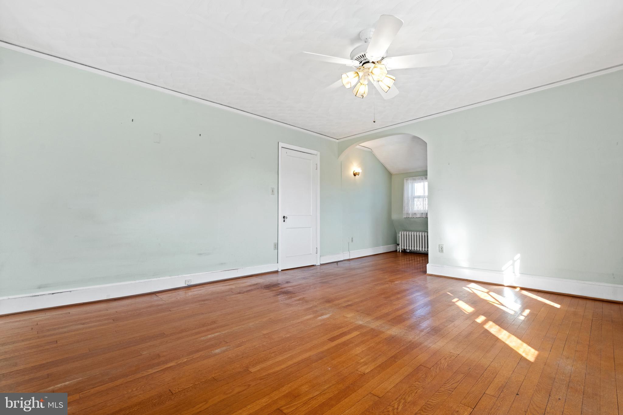 SHIRLEY WOODS - Residential