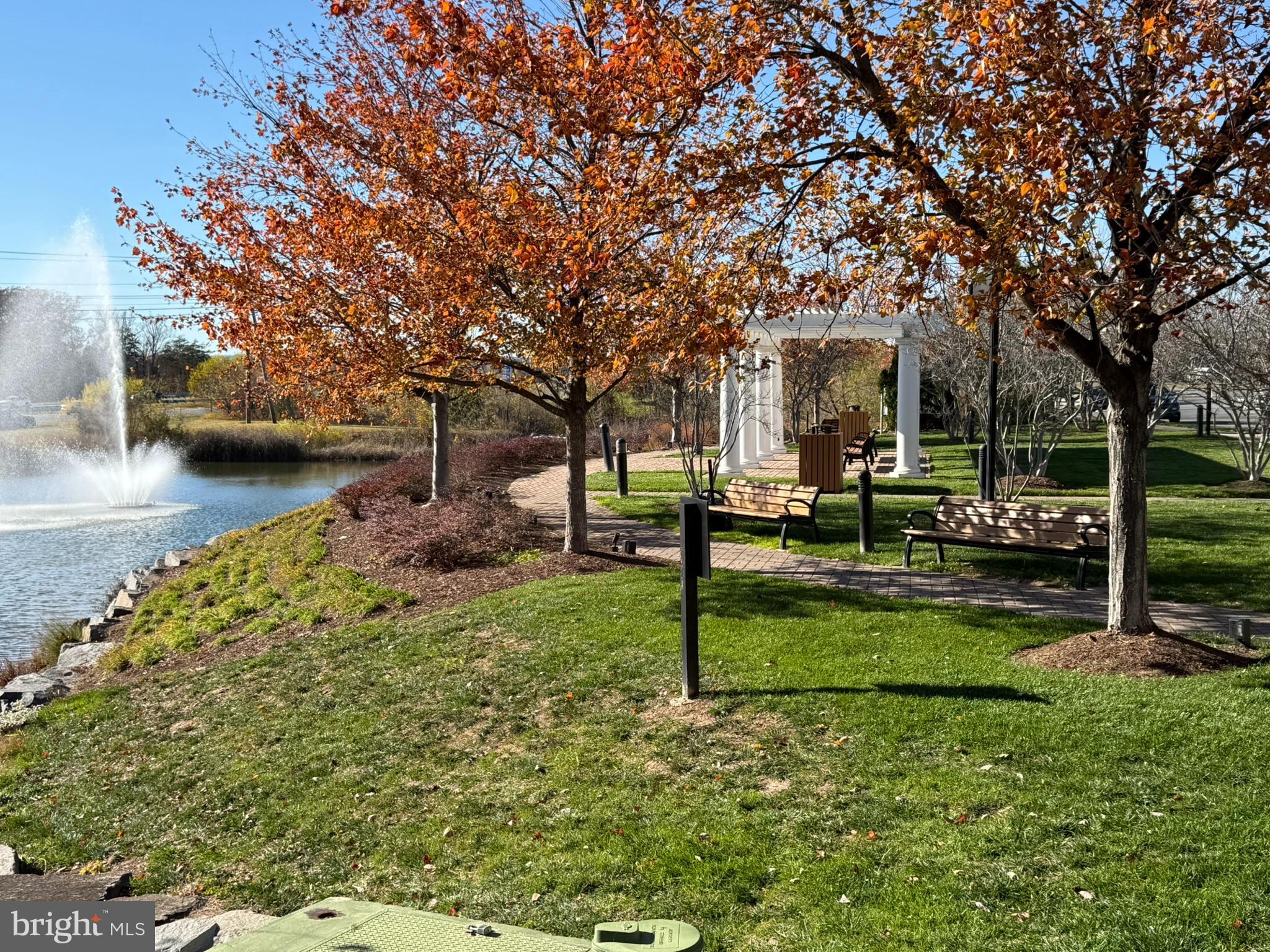 TOWNES CONDOMINIUMS - Residential