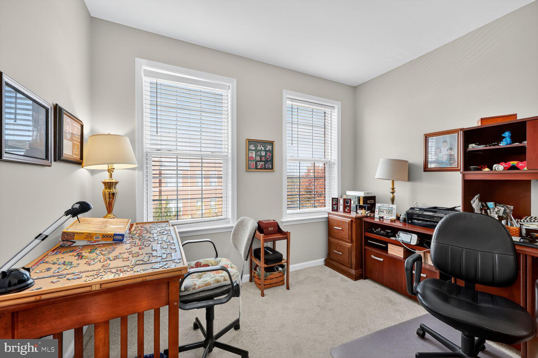 TOWNES CONDOMINIUMS - Residential