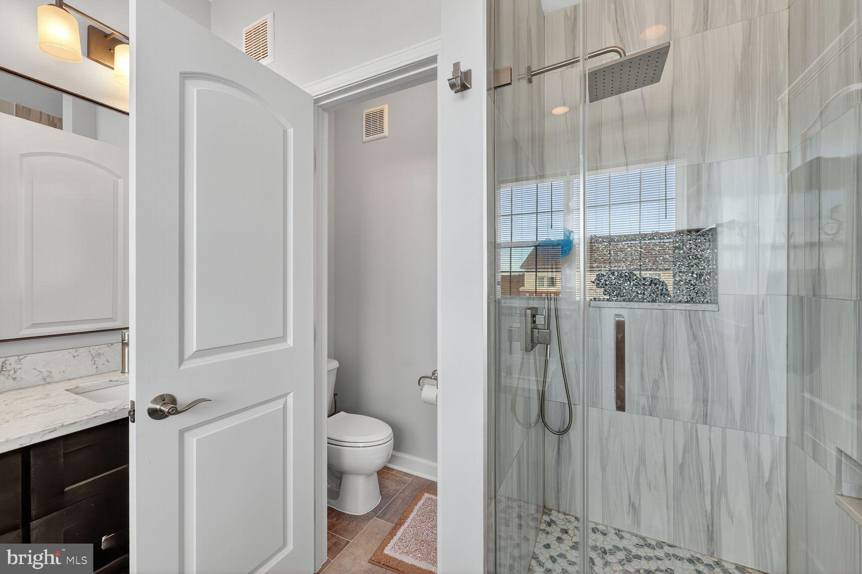 TOWNES CONDOMINIUMS - Residential